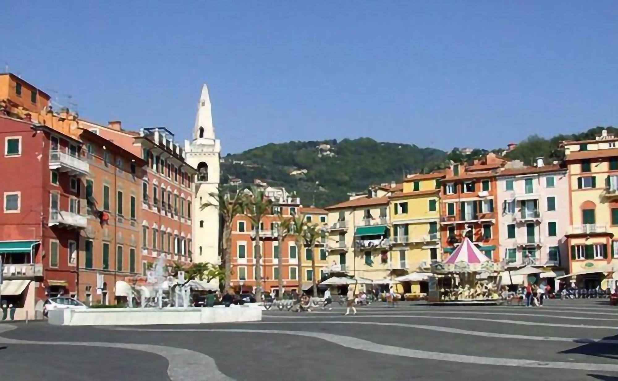 Affittacamere "In Piazzetta Da Vasco" 莱里奇 外观 照片